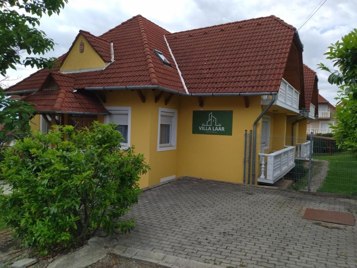Villa Laar เฮวิซ ภายนอก รูปภาพ